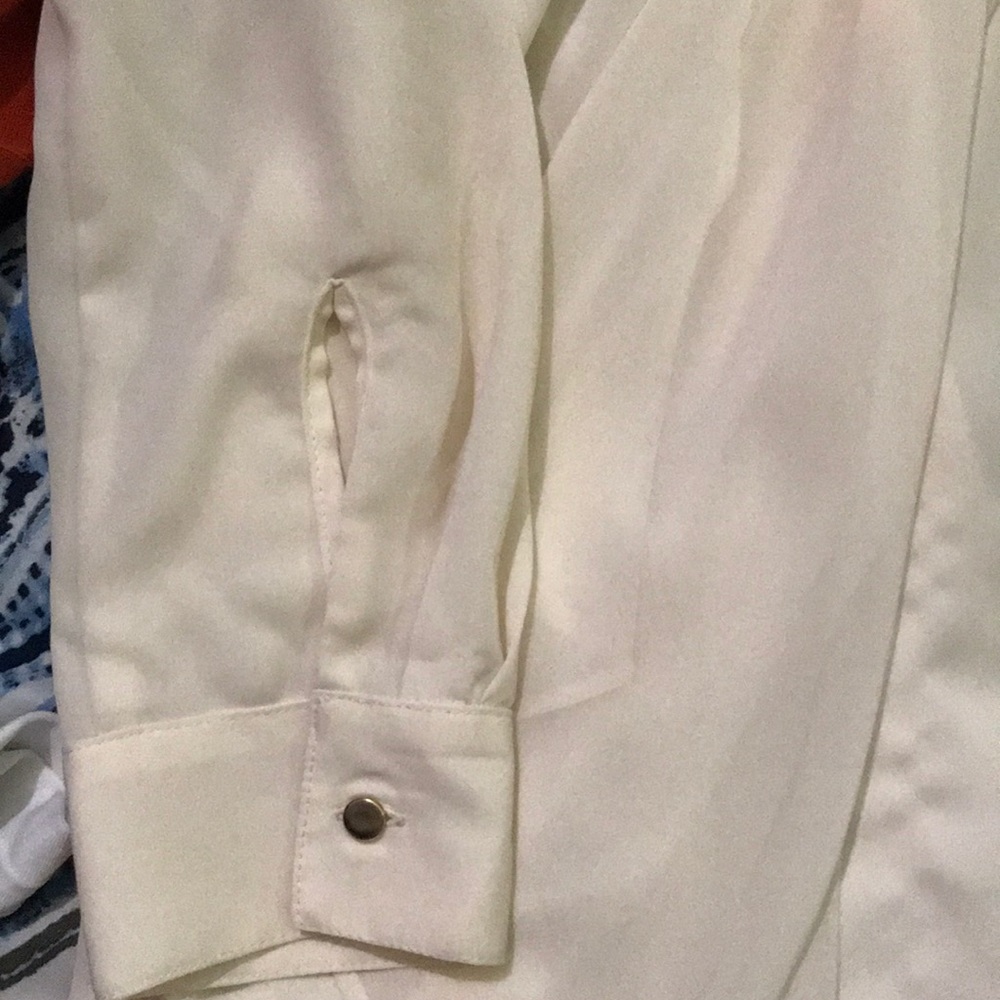 Cream colored button down blouse. - Picture 2 of 3